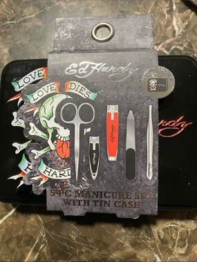 Ed Hardy Men’s 5-Piece Manicure Set in Black and Red